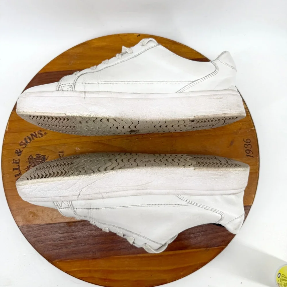 Kizik Vegas Sneakers Leather Hands Free Mens 8 W Womens 9.5 White Wide Low Top